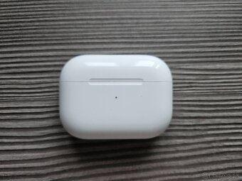 Puzdro Airpods Pro 2 - 4