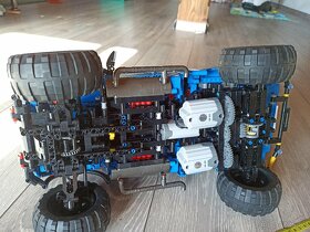 Lego technic Raptor na ovládanie - 4