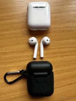 Apple AirPods 2 - 4