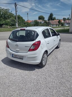 Opel Corsa - 4
