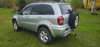 Toyota rav4 - 4