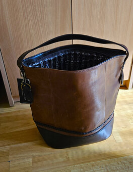 kabelka zn. Tignanello, Classic Boho, pravá koža - 4