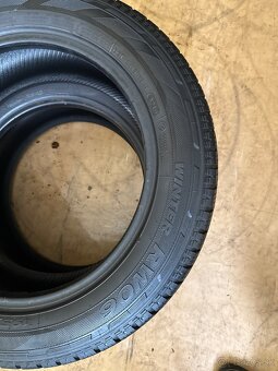 Zimné pneu 2ks 195/60R16Cviem aj prezuť - 4