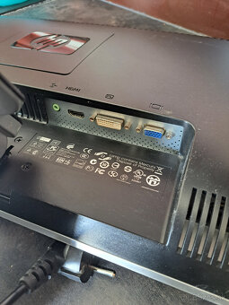 LCD monitor HP 2159m funkčný - 4