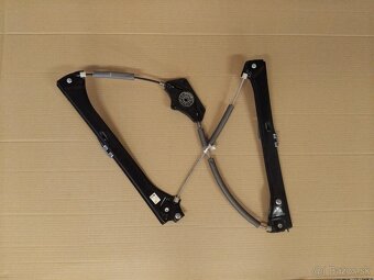 sťahovačka okna dverí Superb 3 - 4