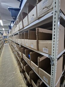 Kartonovy regálovy zásobník 20x28x60cm - 4