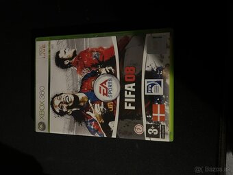 Predám xbox 360 - 4