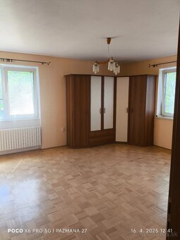 Veľmi veľký štvorizbový byt v Šali - 4