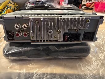 Kenwood KRC 678RV nové - 4