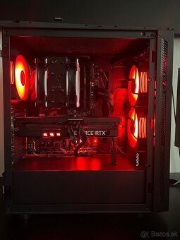 Ryzen 7 3700X , RTX 3070 8gb, 32gb ram, NVME 500gb + 1tb hdd - 4