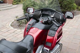 Na Dovoz Honda GL 1800 - 4