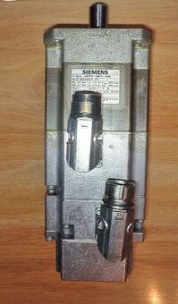 1FK7042-5AF71-1EH0  SIEMENS SERVO - 4