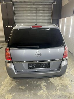 Opel Zafira 1.9CDTi - 4