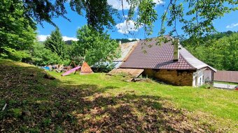 Dom s 520m2 pozemkom 50m od Hotela Bystrá - 4