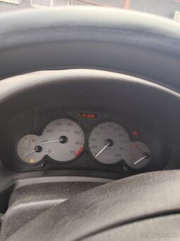 Citroen Berlingo 1.4i 130 000km 2005 - 4
