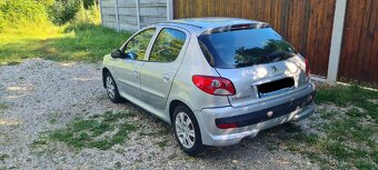 Peugeot 206 plus - 4