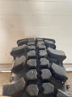 Predám T3 205/70 R15 - 4