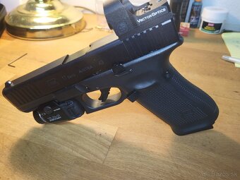 Co 2 Umarex pistol Glock 17 Gen 5 T4E - 4