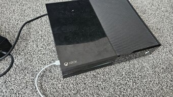 Xbox One 500GB + joypad + hry - 4