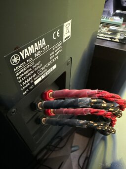 Yamaha NS 777 - 4
