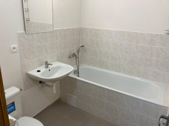1,5 izbový byt so samostatnou kychňou - 4