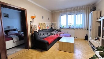 Znížená cena Na predaj 3 izbový byt s nádherným... - 4
