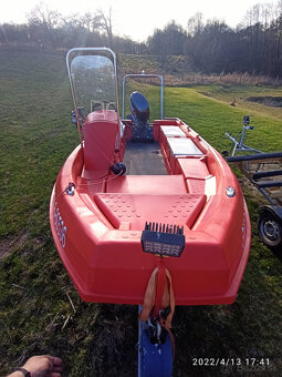 Plastový motorový čln + YAMAHA 60HP - 4
