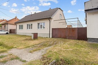 Ponúkame na predaj 4 izb. rodinný dom po kompletnej rek. - 4