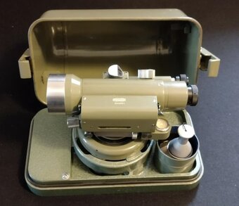 kompas / planimeter  / altimeter / teodolit ..... - 4