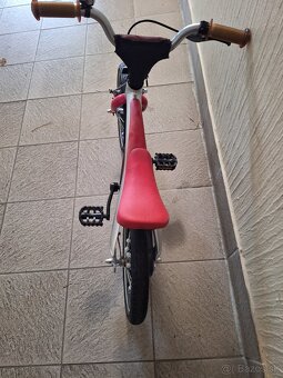 Predám 2v1 odrazadlo a bicykel 14 kola BMW strieborný - 4