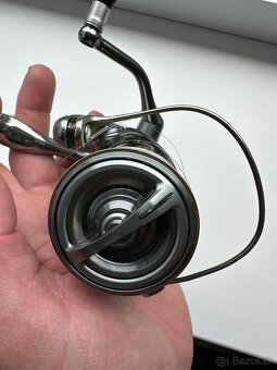 Navijak SHIMANO Stella C3000 - 4