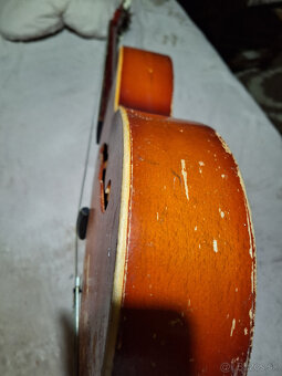 Gitara Retro - 4