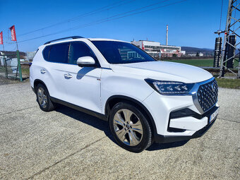 SsangYong Rexton - 4