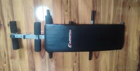 Posilňovacia lavica inSPORTline Curved - 4