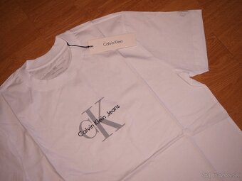 Calvin Klein jeans pánske tričko - 4