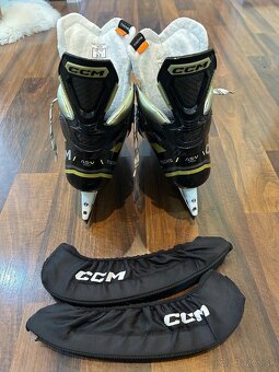 KORČULE CCM AS-V PRO - 4