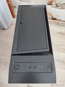 Intel i5-7500, GTX 1050Ti, SSD 1TB, DDR4 8GB - 4