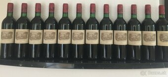 Pivničný nález 12 dekoratívnych fliaš Lafite Rothschild 1982 - 4