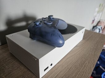 Xbox series s - 4