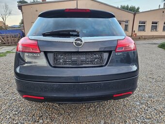 Opel Insignia 2.0CDTI 131PS SportsTourer Automat Combi EURO5 - 4