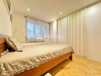 Predám krásny 4 izb. tehlový byt, 100 m2, garáž, 2 loggie, z - 4