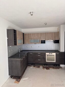 Predám kuchynskú linku - 4