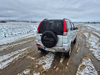 DAIHATSU TERIOS 1,3l - 4