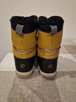 Chlapčenske snehule - 4