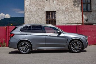 BMW X5 M50d  A/T - 4