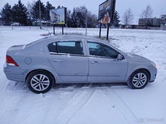 Predám Opel Astra 1.6 benzín - 4
