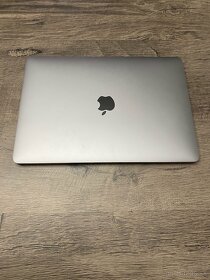 Apple MacBook Pro 13" 2017 i5/8GB RAM/512GB SSD TouchBar - 4