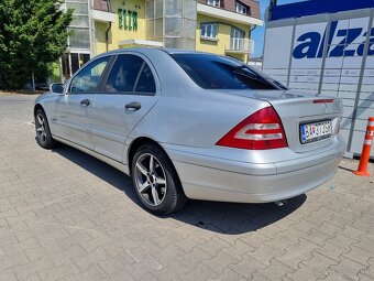 Predám Mercedes C 180kompresor, - 4