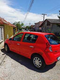 Dacia Sandero 2010 - 4