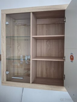 Predám skrinku pod tv + Závesná skrinka s LED svietenim - 4